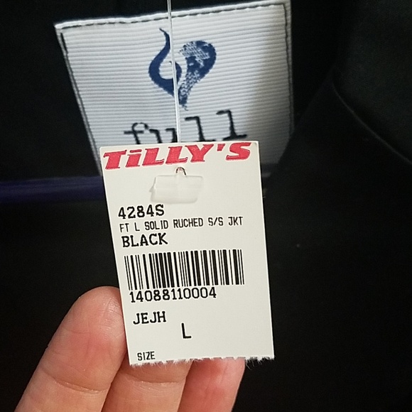 Shirt - Picture 3 of 3